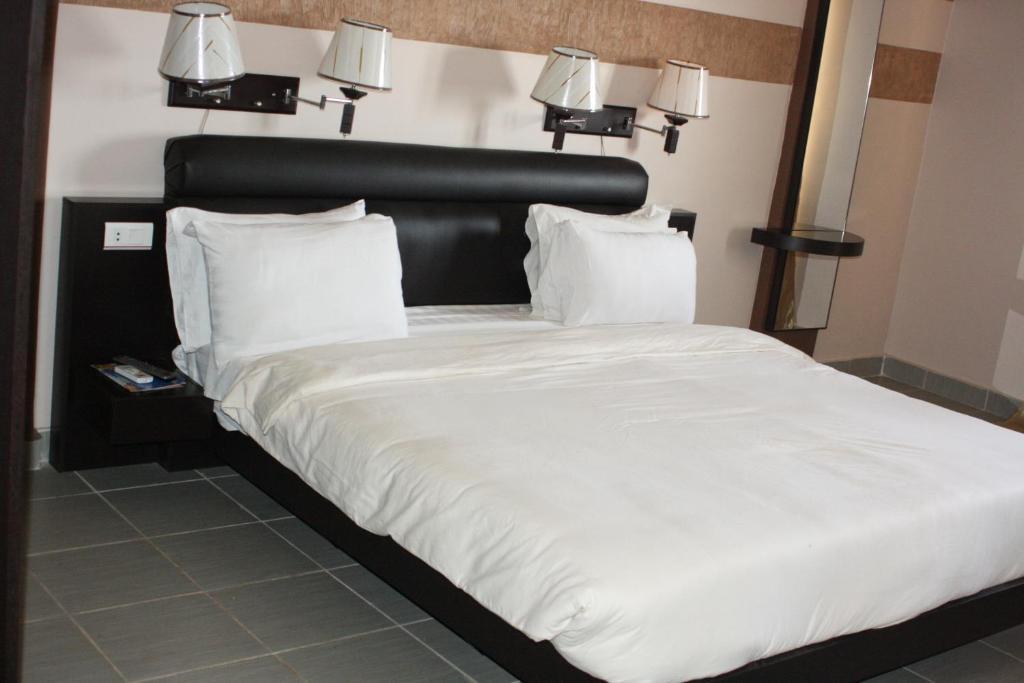 Hotel Magic Land Dakar Kültér fotó
